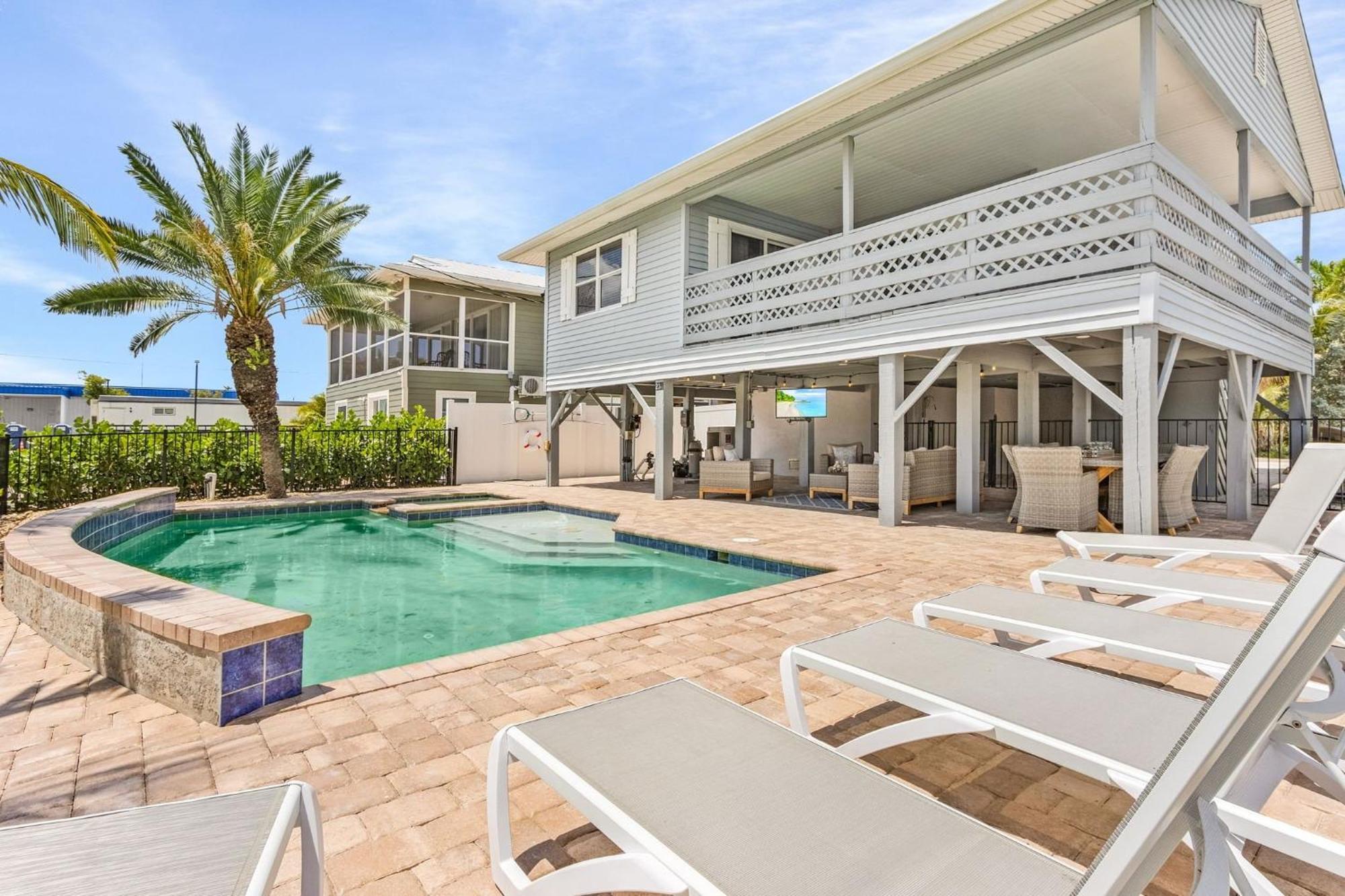 Shells N Sunshine! Getaway Destination Just Minutes From The White Sandy Beaches Of Fort Myers! Home Fort Myers Beach Zewnętrze zdjęcie